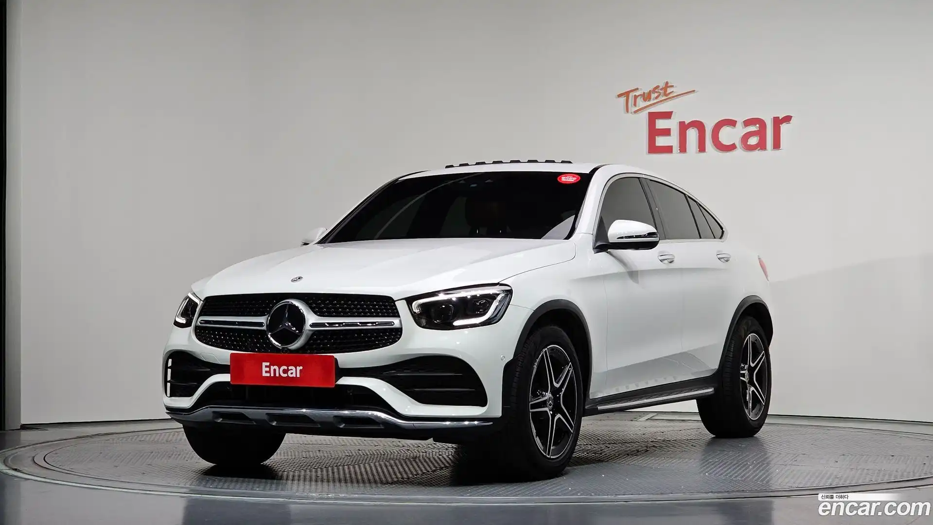 GLC-Class Mercedes-Benz 2022.10-OUTER-001