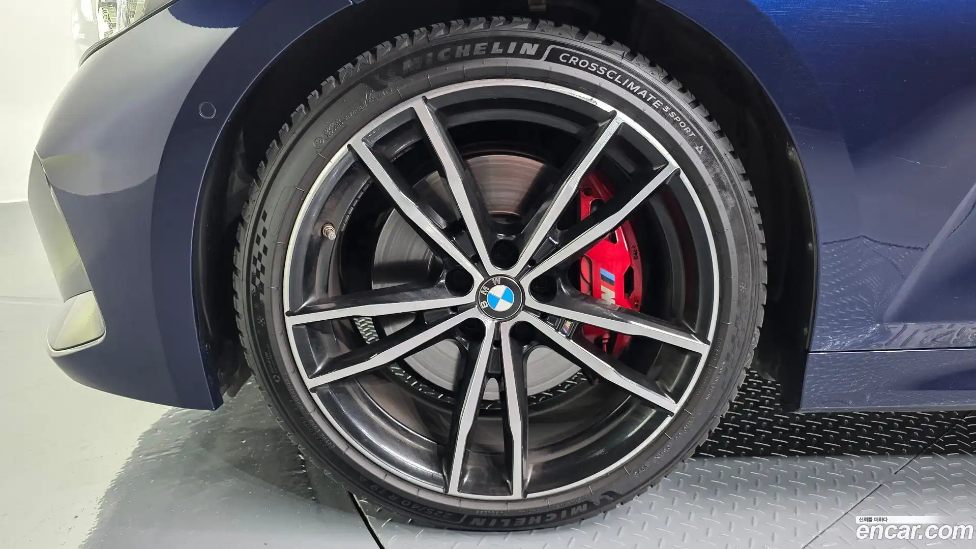 3-Series BMW 2022.10-OUTER-005