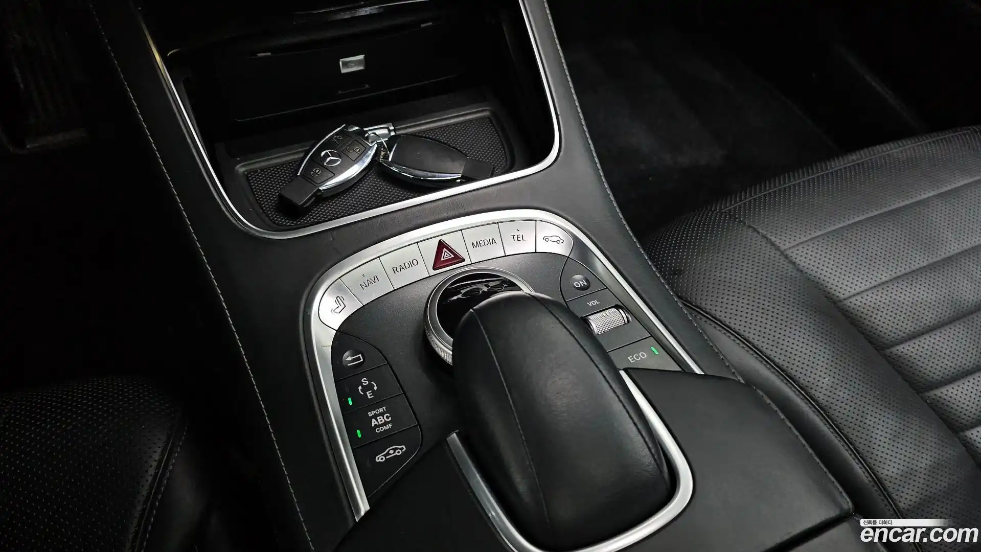 S-Class Mercedes-Benz 2013.10-OPTION-021