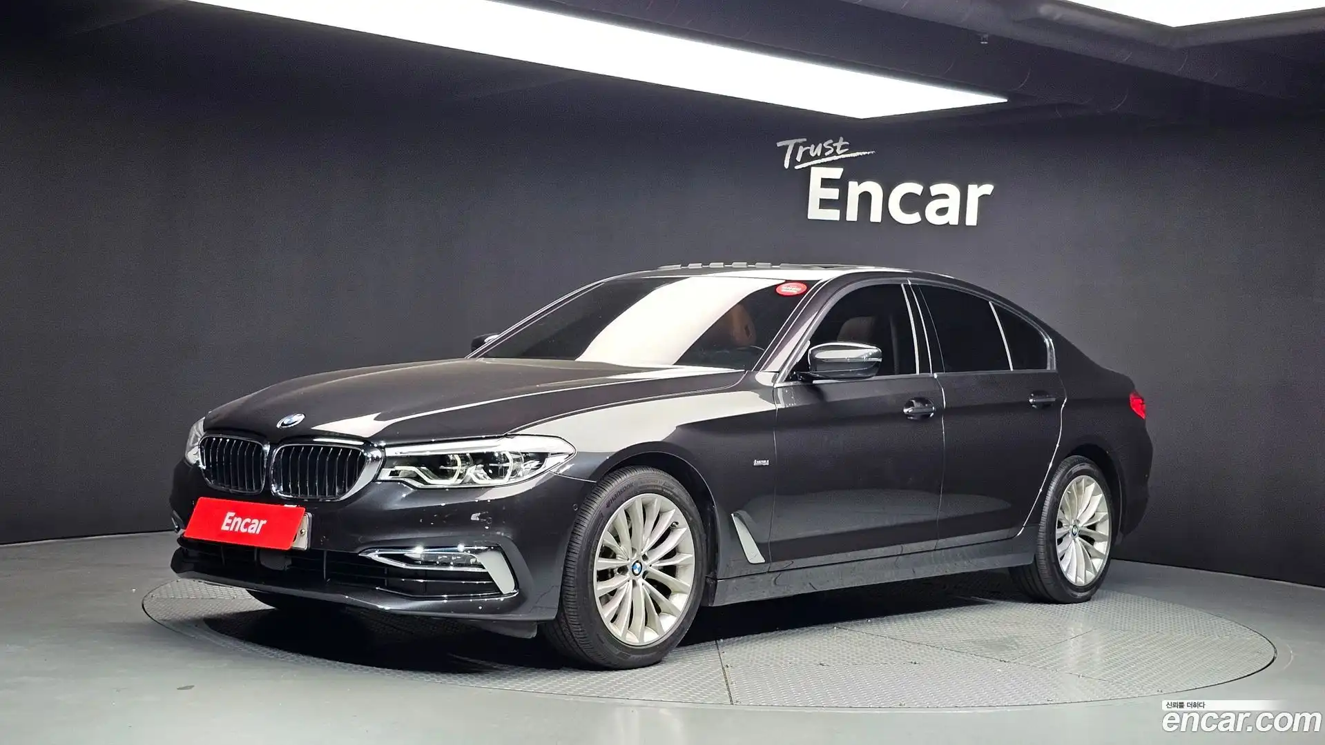 5-Series BMW 2018.0-OUTER-001