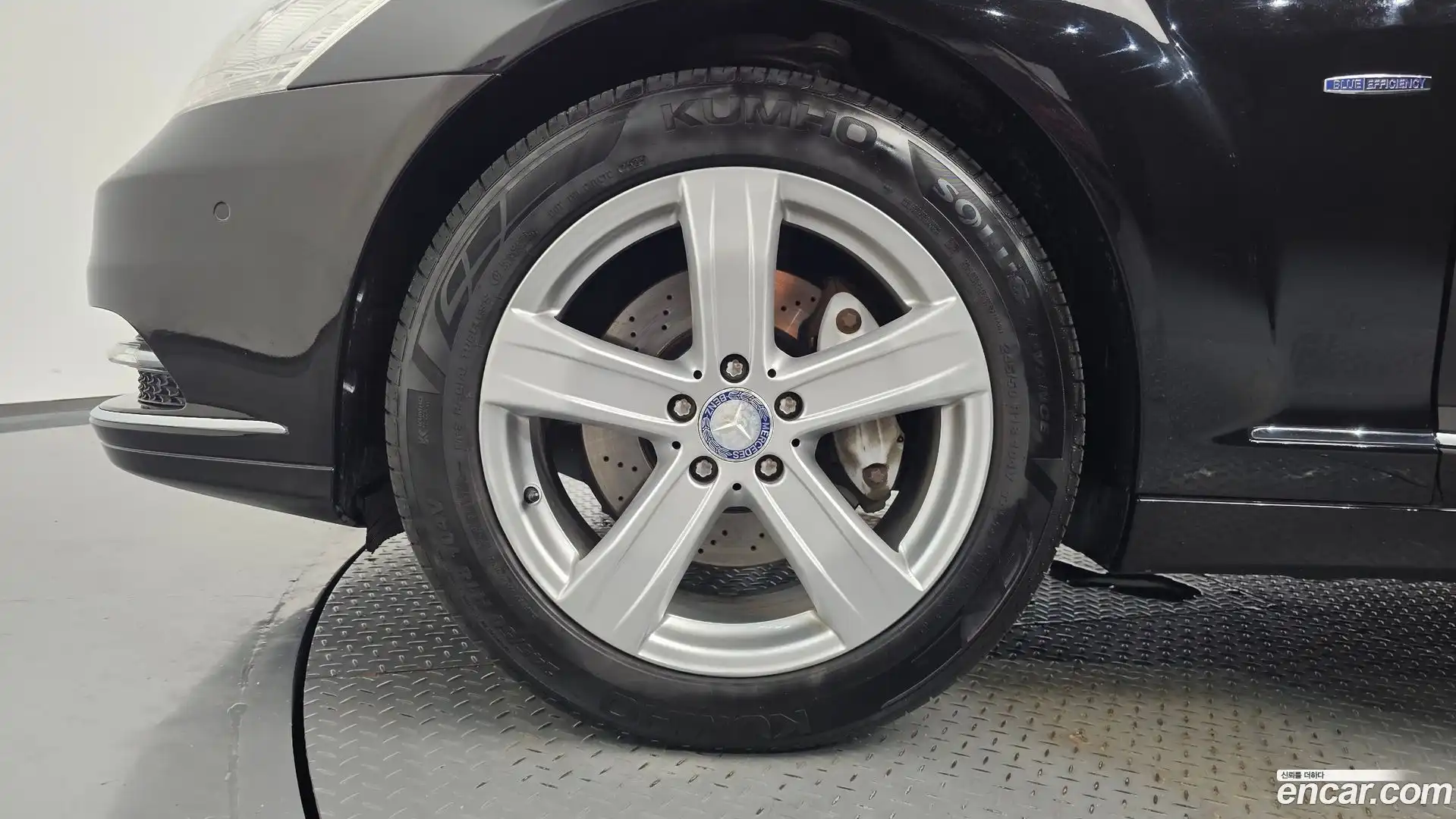 S-Class Mercedes-Benz 2011.4-OUTER-005