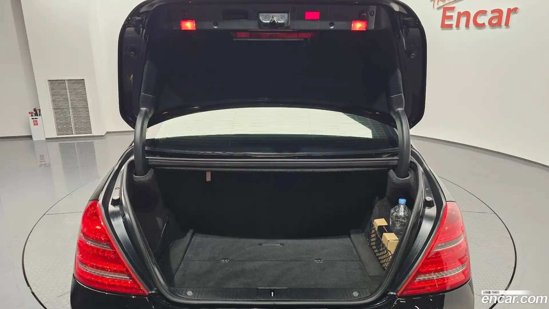 S-Class Mercedes-Benz 2011.4-OPTION-045