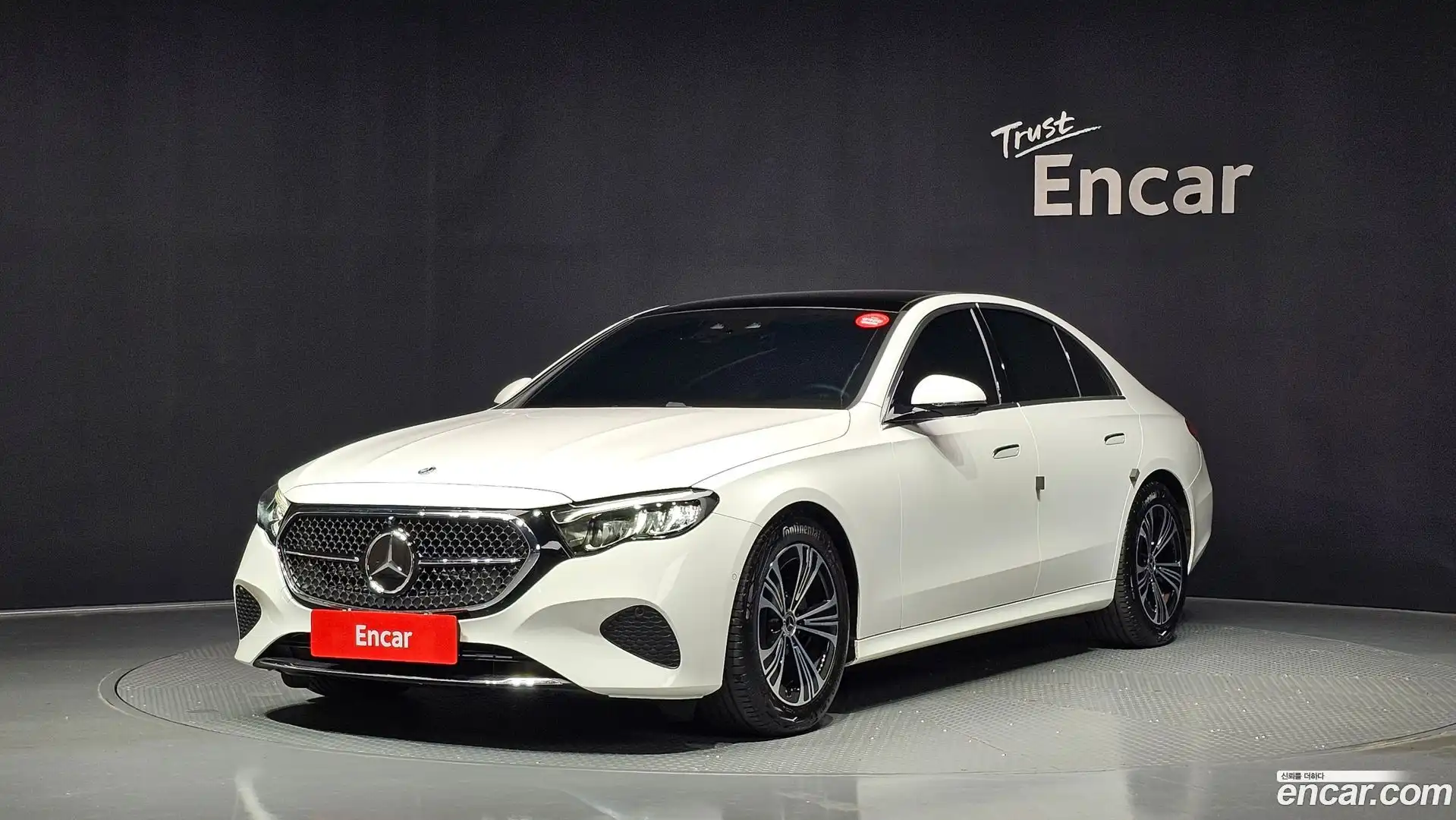 E-Class Mercedes-Benz 2025.3-OUTER-001