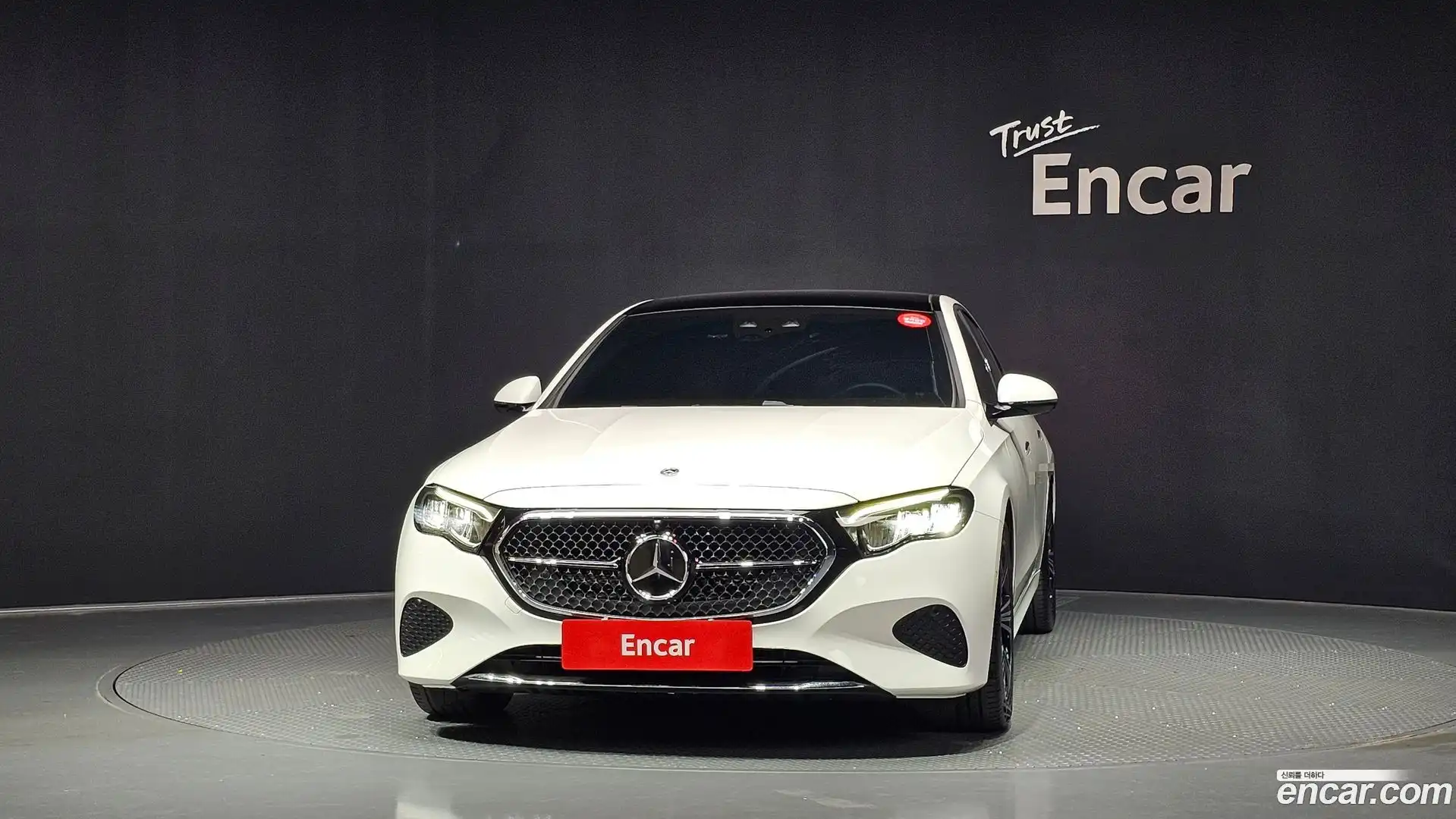 E-Class Mercedes-Benz 2025.3-OUTER-003