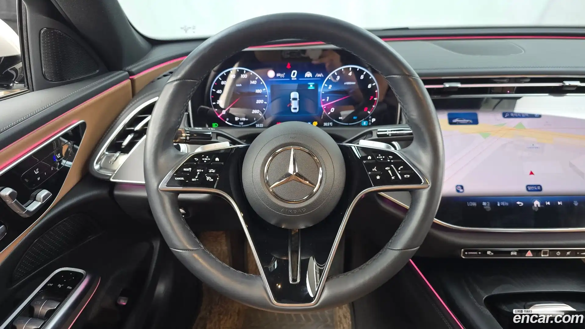 E-Class Mercedes-Benz 2025.3-OPTION-017