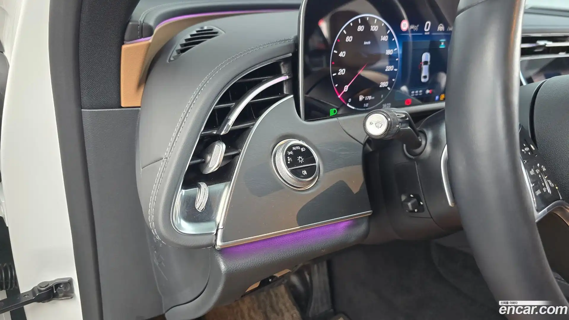 E-Class Mercedes-Benz 2025.3-OPTION-020