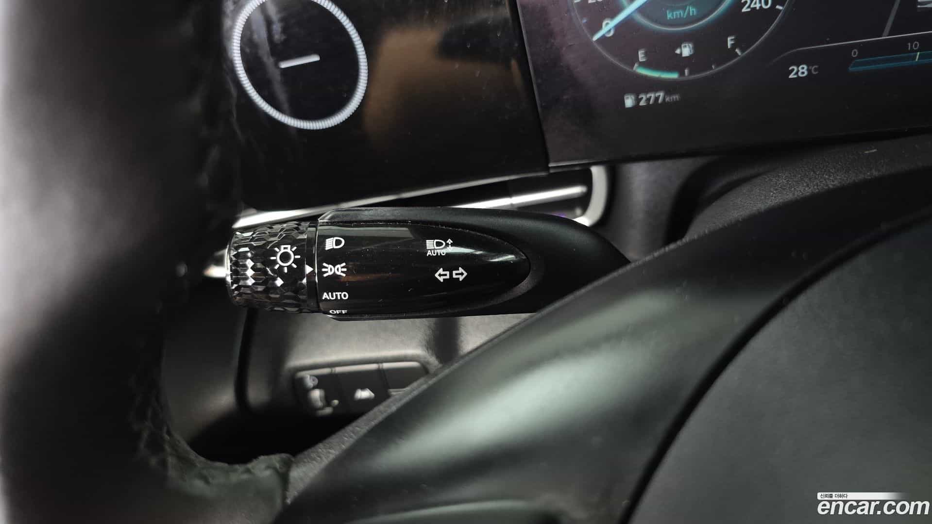 AVANTE Hyundai 2022.8-OPTION-022