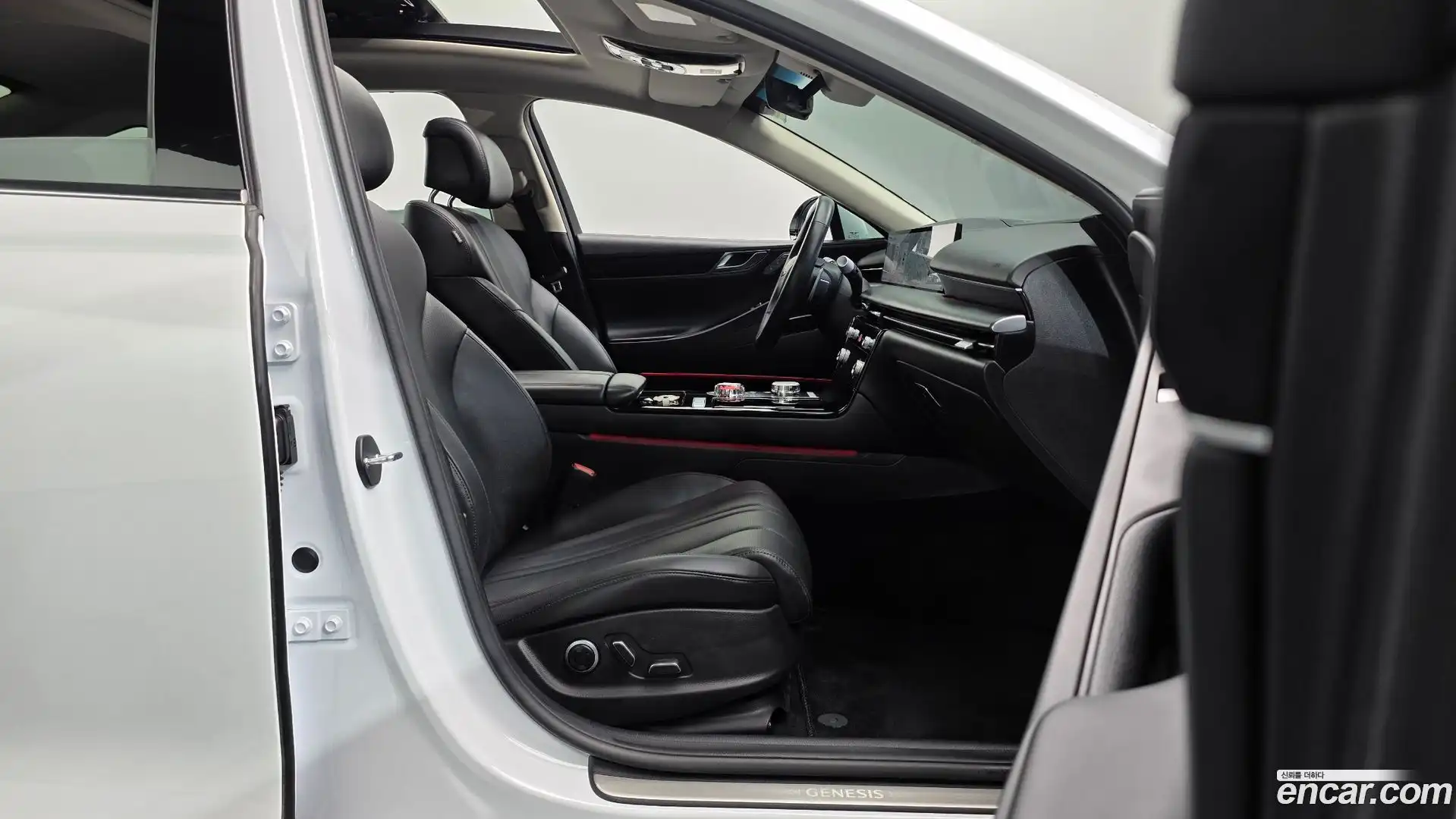 G80 Genesis 2024.3-INNER-036
