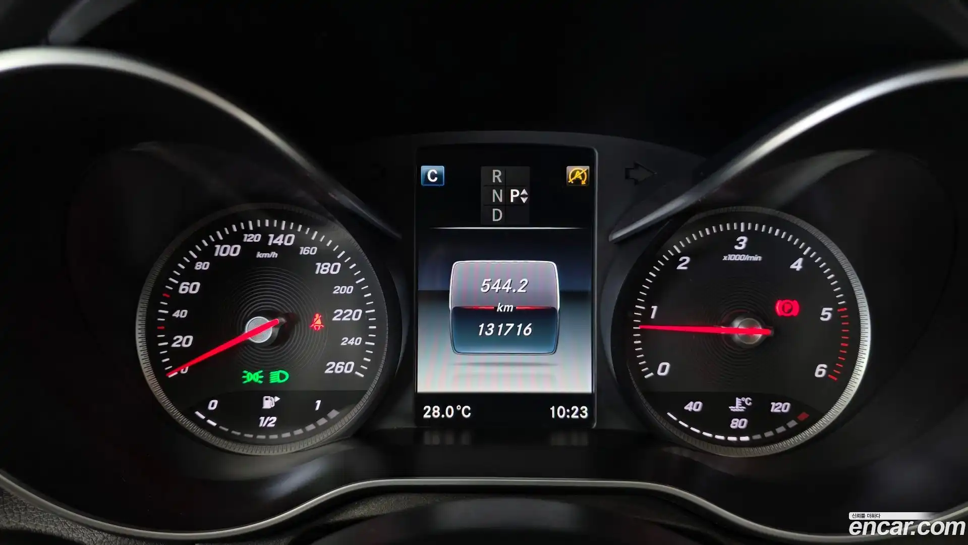 C-Class Mercedes-Benz 2015.7-INNER-008