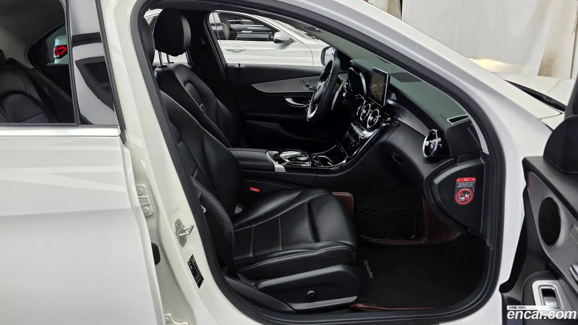 C-Class Mercedes-Benz 2015.7-OPTION-015