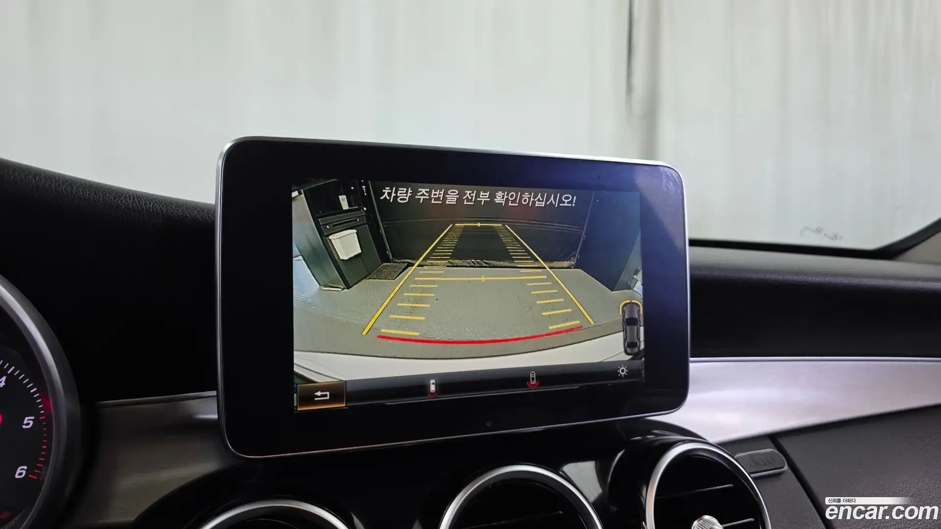 C-Class Mercedes-Benz 2015.7-OPTION-019