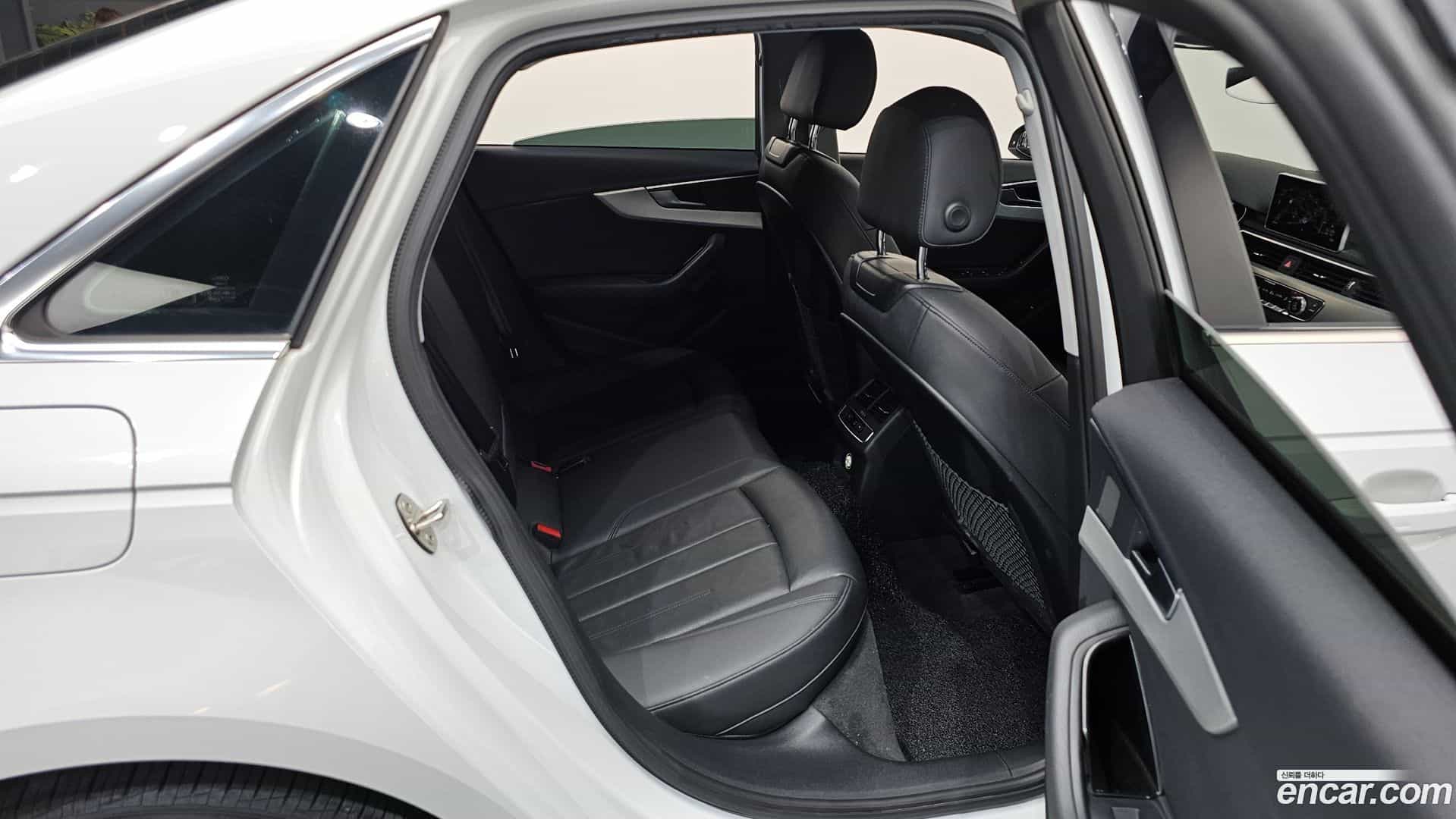 A4 Audi 2019.11-OPTION-015