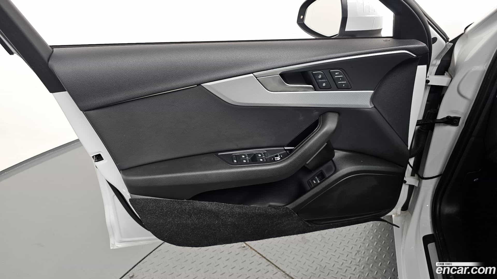 A4 Audi 2019.11-INNER-034