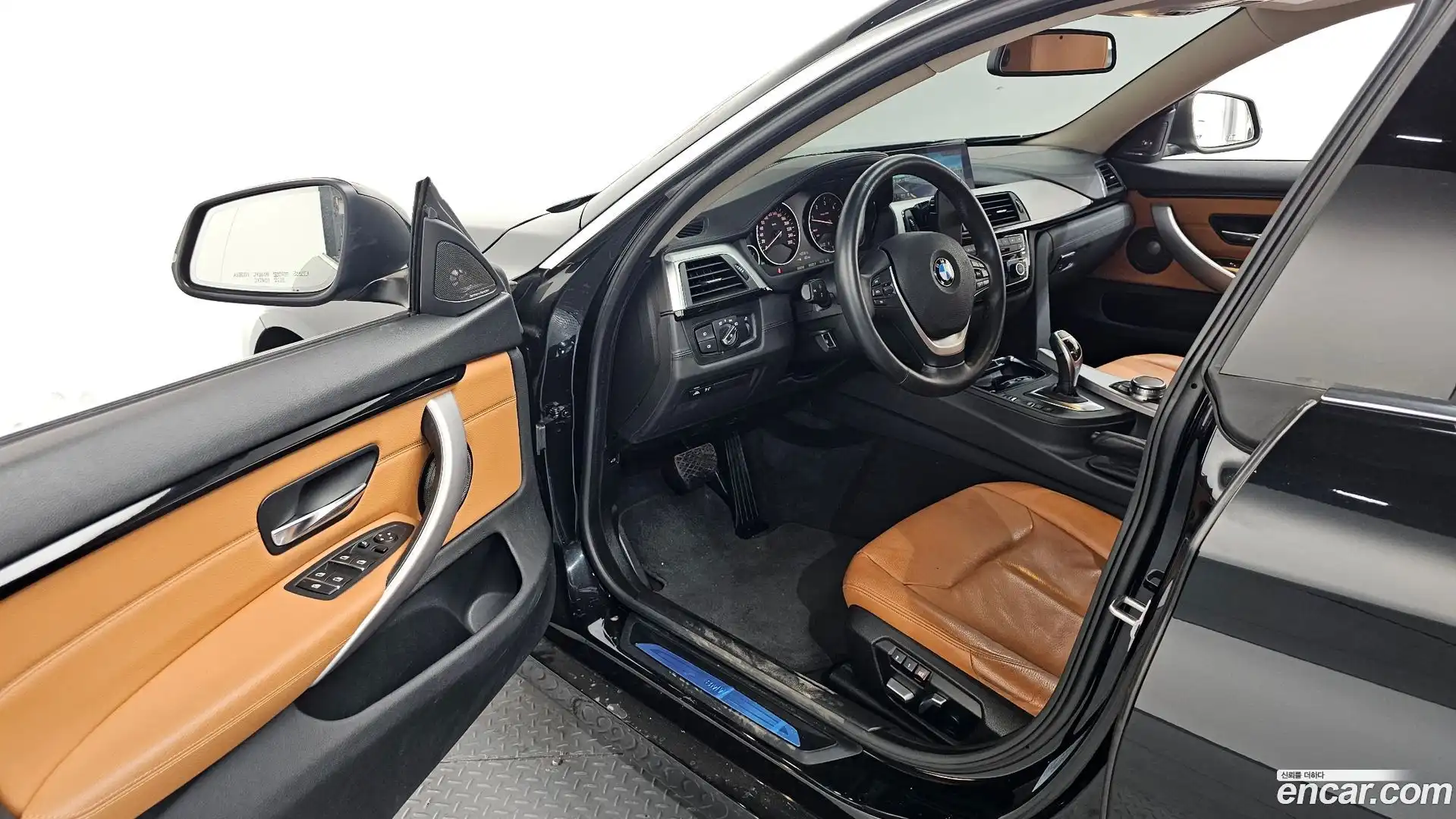 4-Series BMW 2017.10-INNER-010