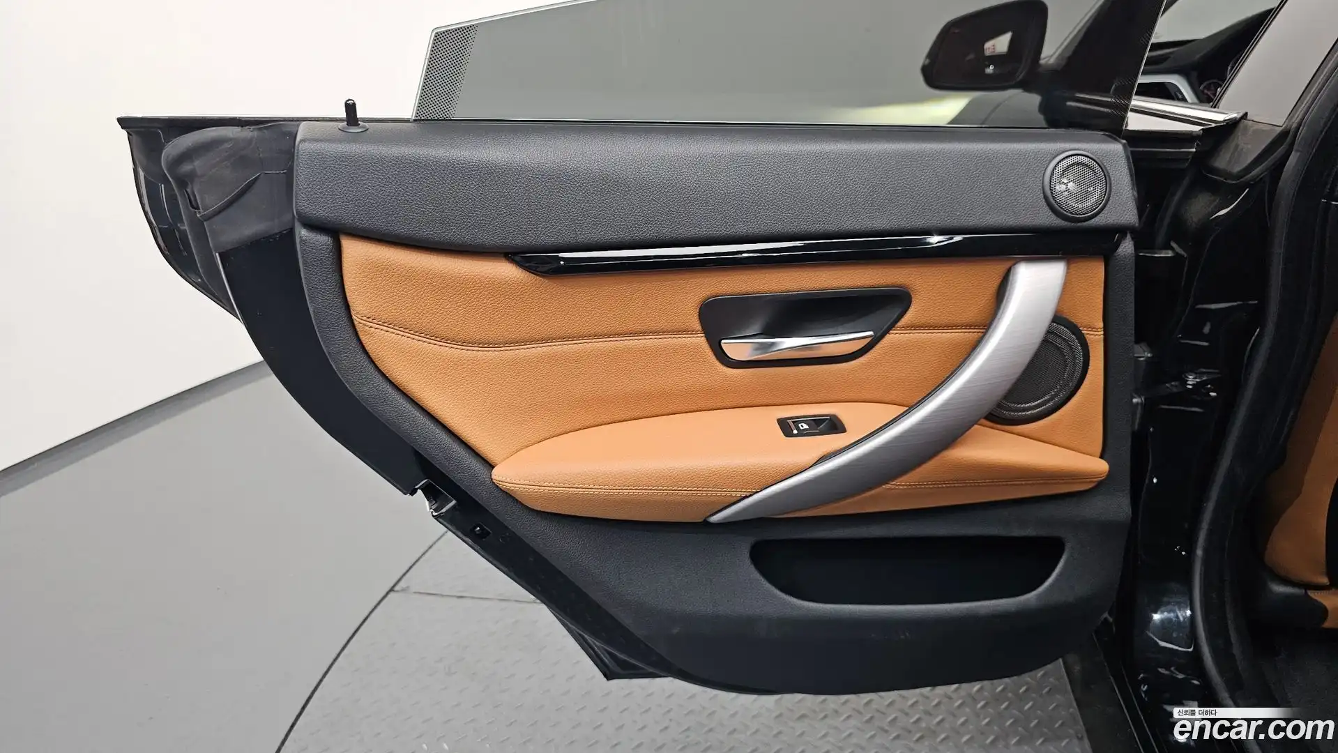 4-Series BMW 2017.10-INNER-035