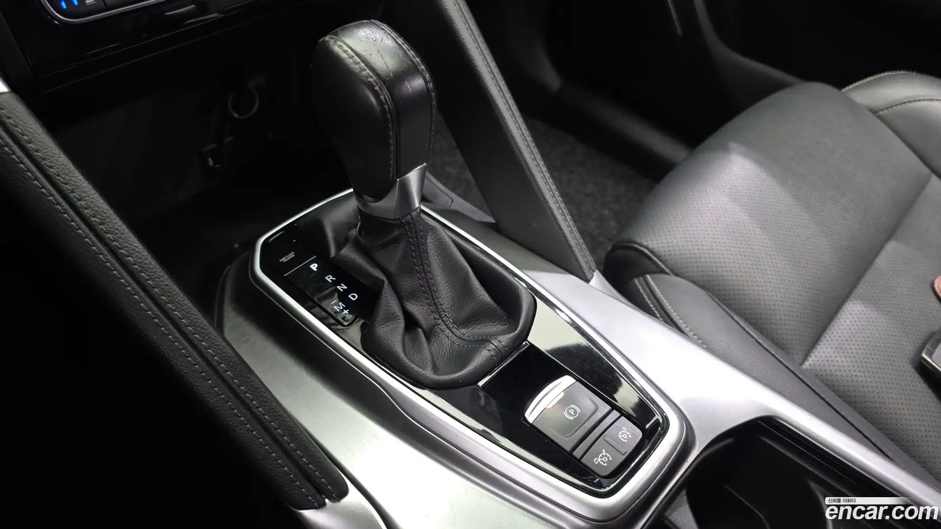 QM6 Renault Korea 2021.10-INNER-009