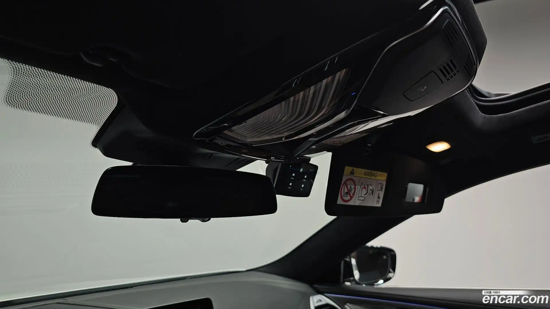 8-Series BMW 2024.8-OPTION-047