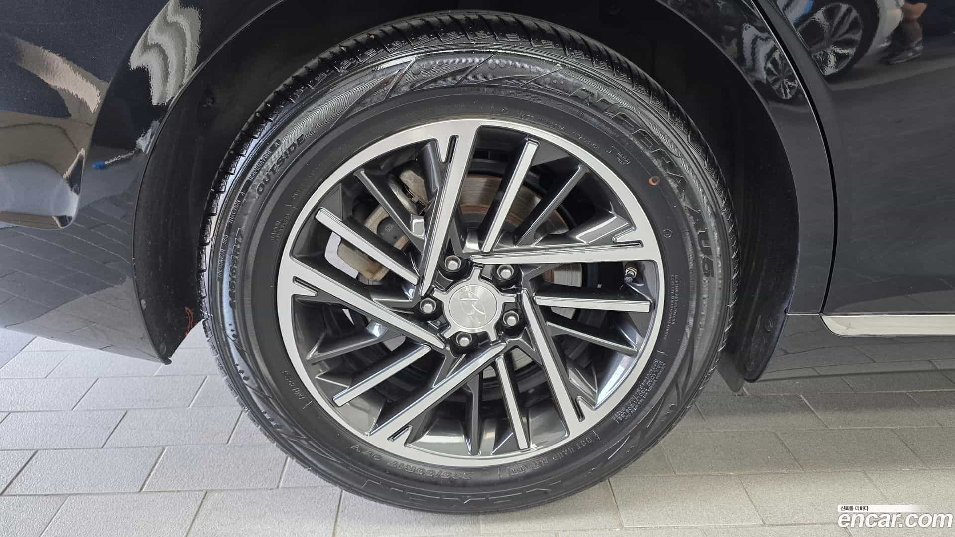 Grandeur Hyundai 2021.11-OUTER-005