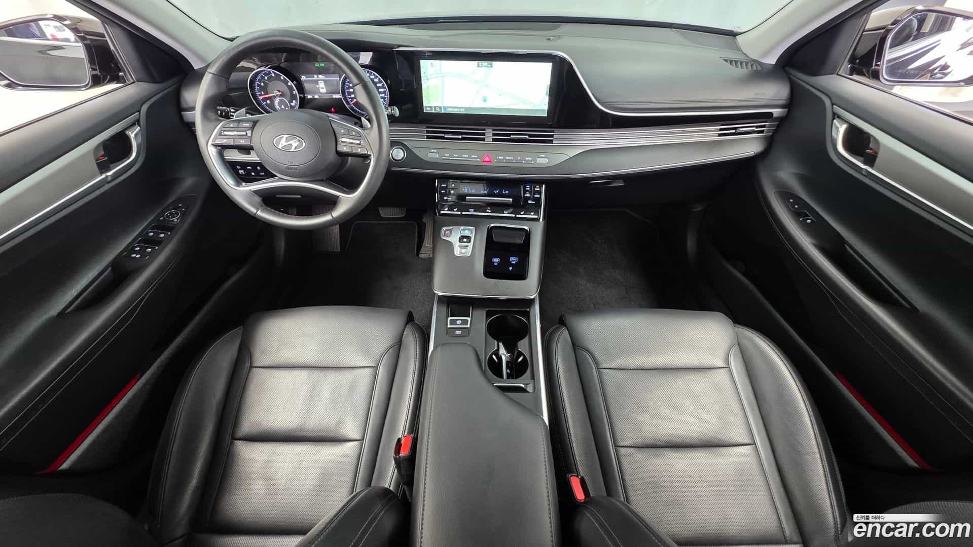 Grandeur Hyundai 2021.11-INNER-007