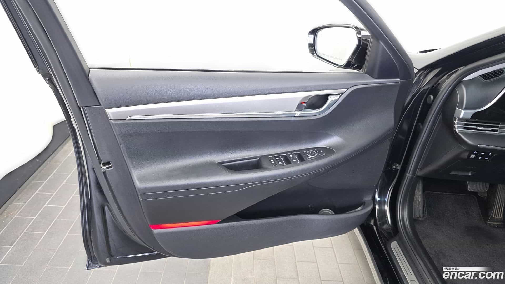 Grandeur Hyundai 2021.11-INNER-034