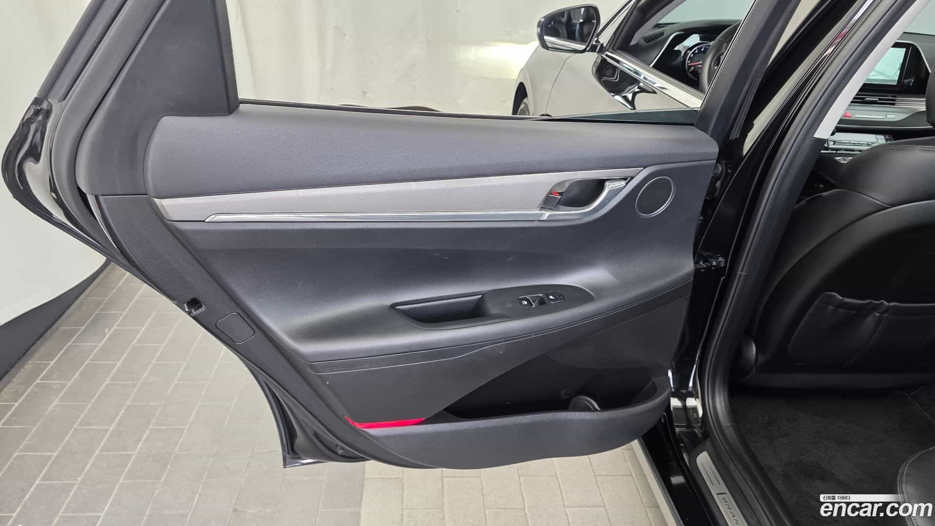 Grandeur Hyundai 2021.11-INNER-035