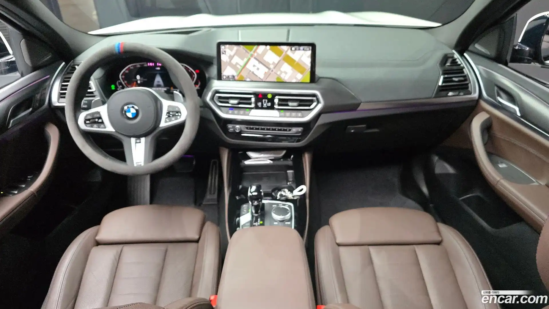 X4 BMW 2025.10-INNER-007