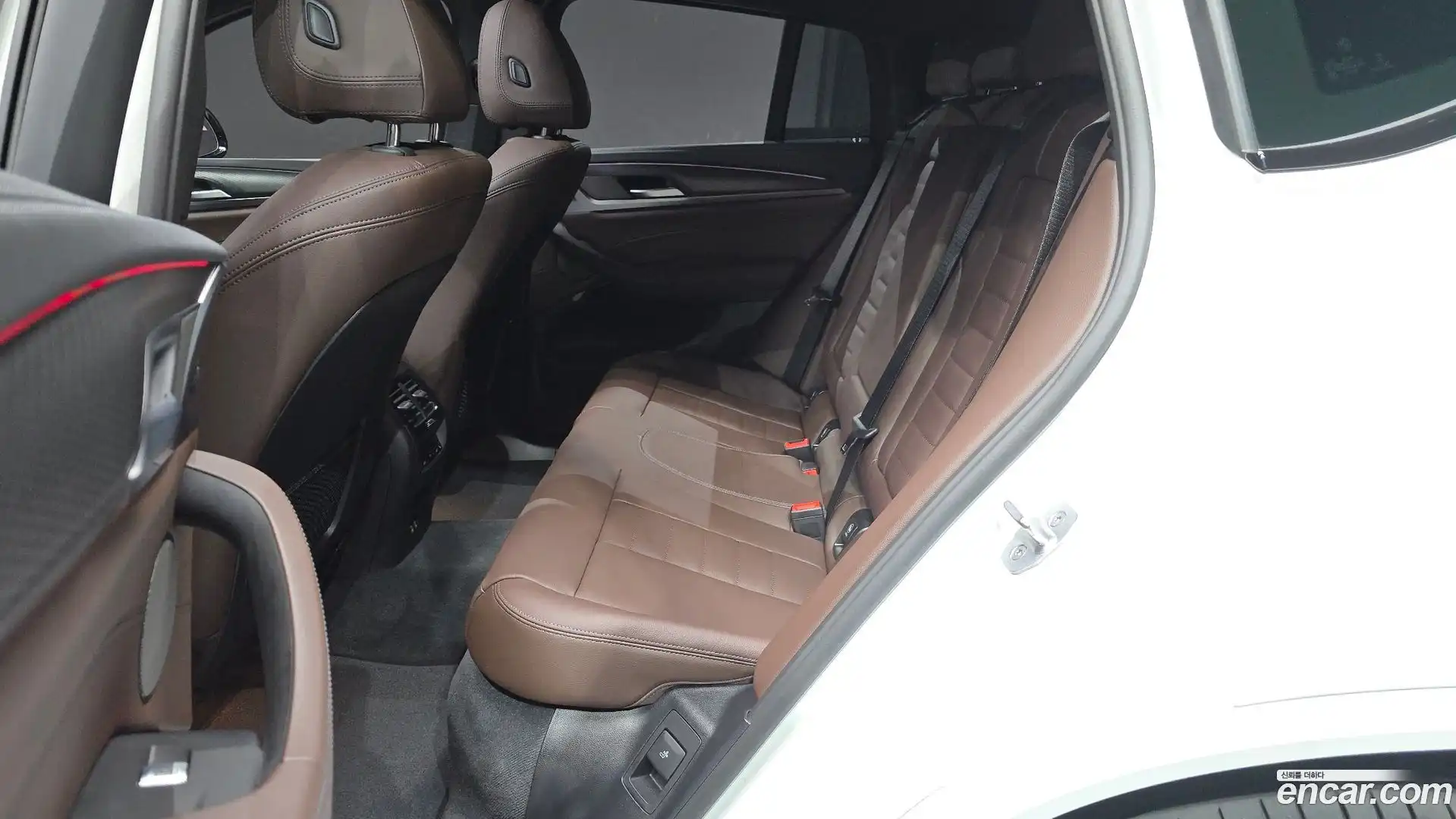 X4 BMW 2025.10-OPTION-016