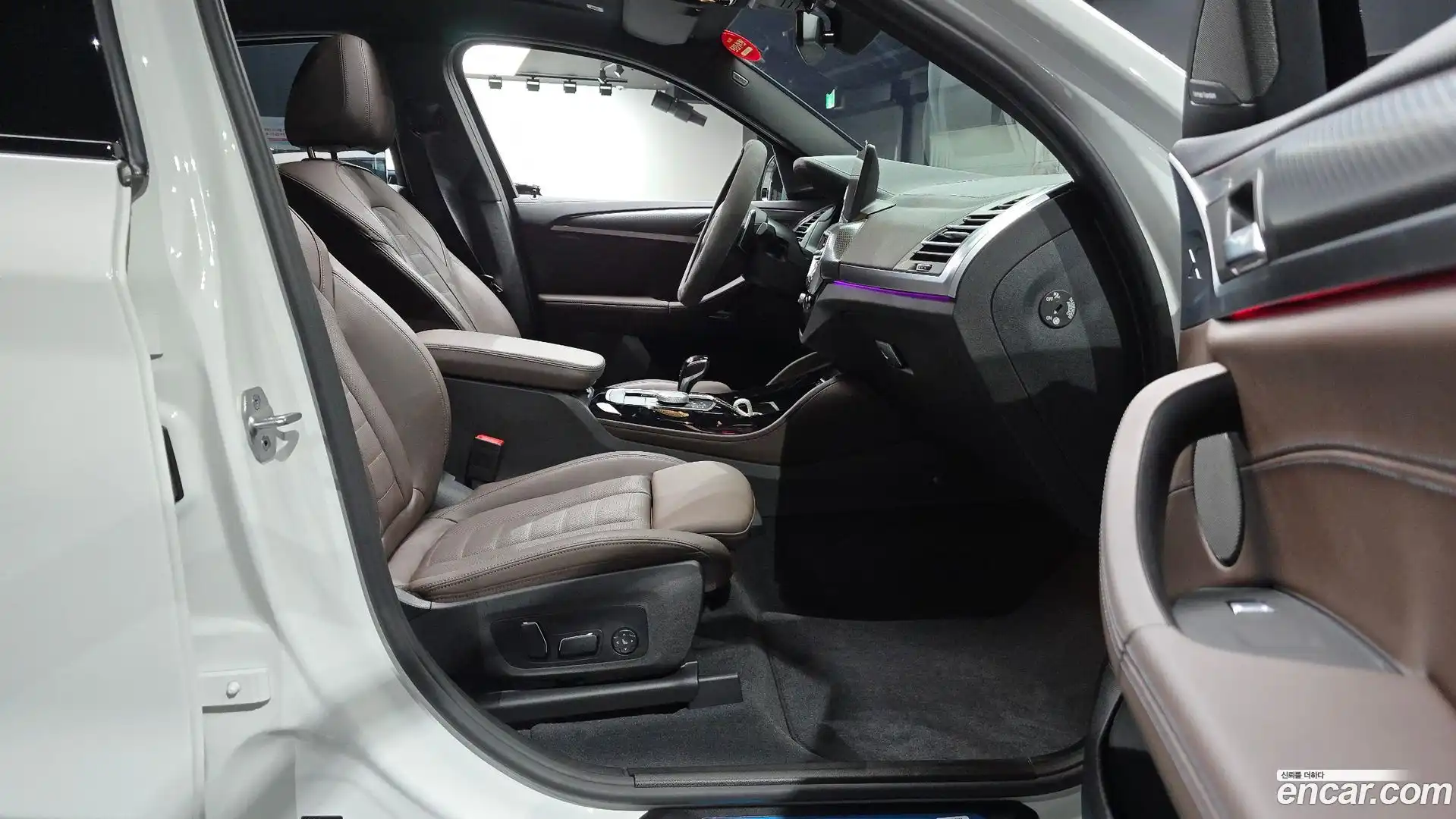 X4 BMW 2025.10-INNER-036