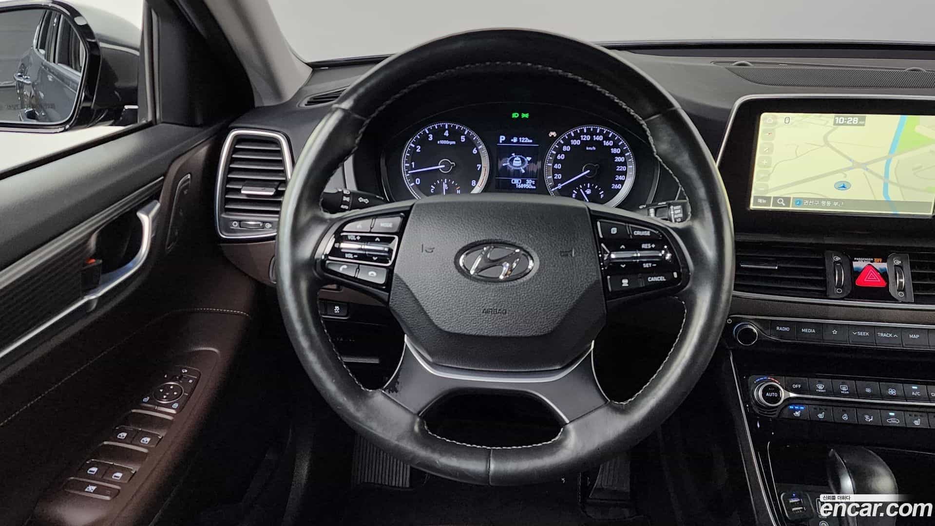 Grandeur Hyundai 2017.8-OPTION-017