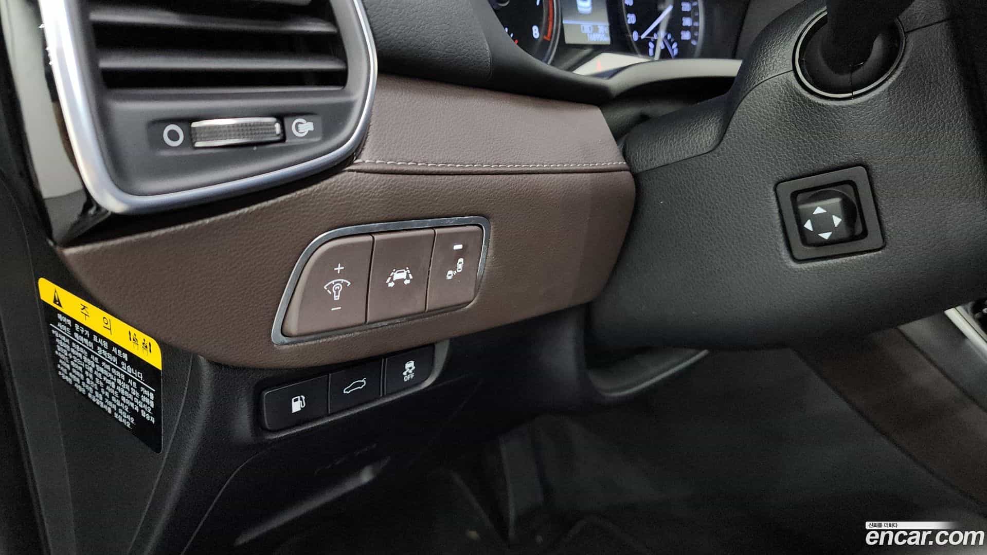 Grandeur Hyundai 2017.8-OPTION-020