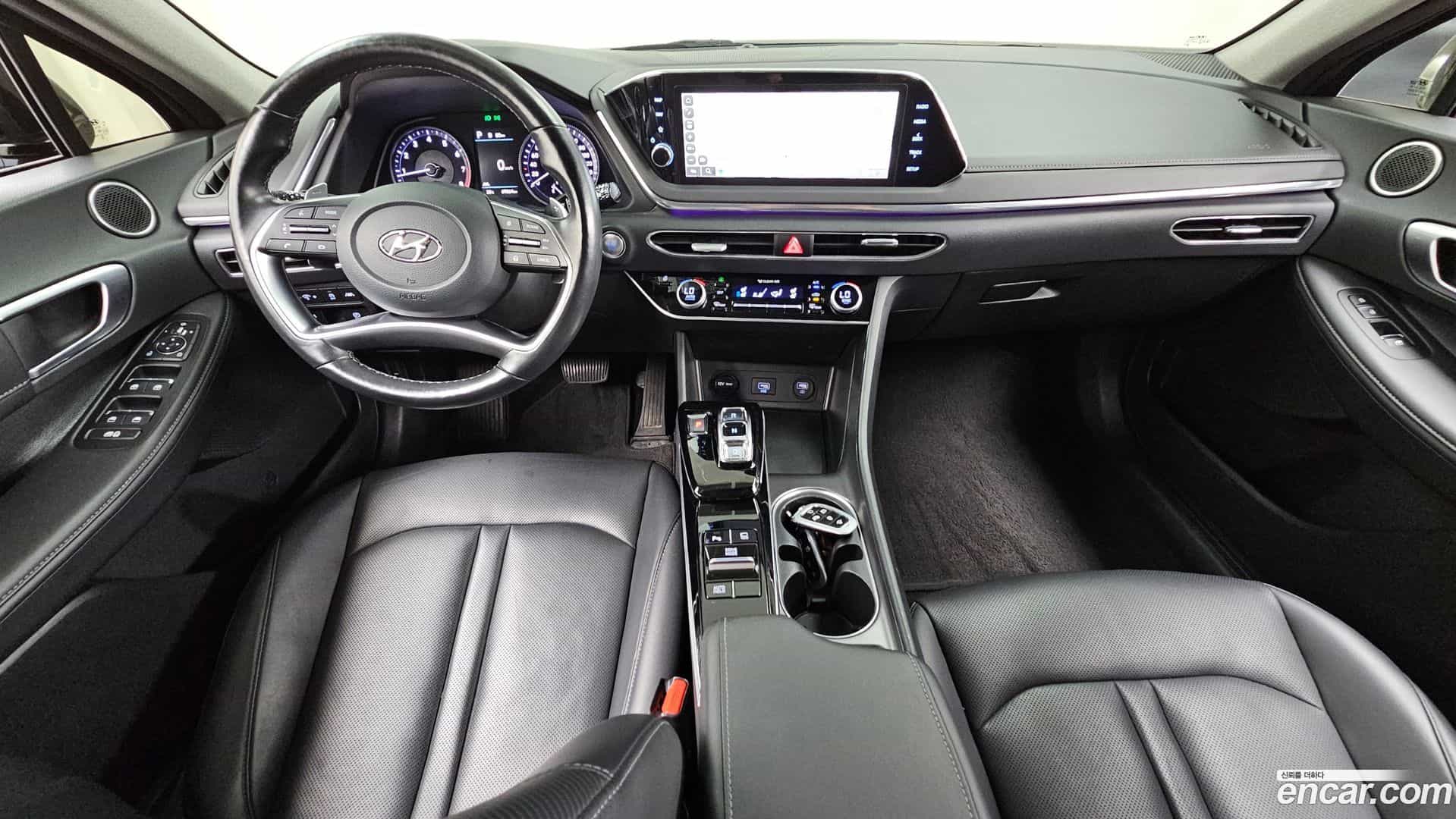 Sonata Hyundai 2022.1-INNER-007