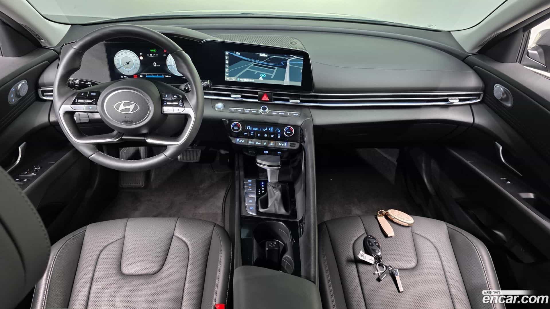 AVANTE Hyundai 2024.6-INNER-007