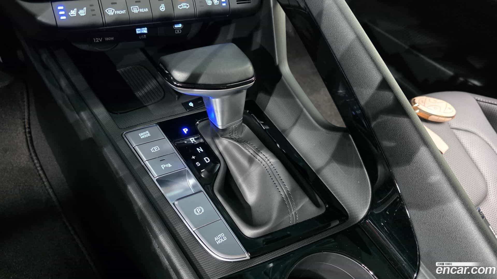 AVANTE Hyundai 2024.6-INNER-009