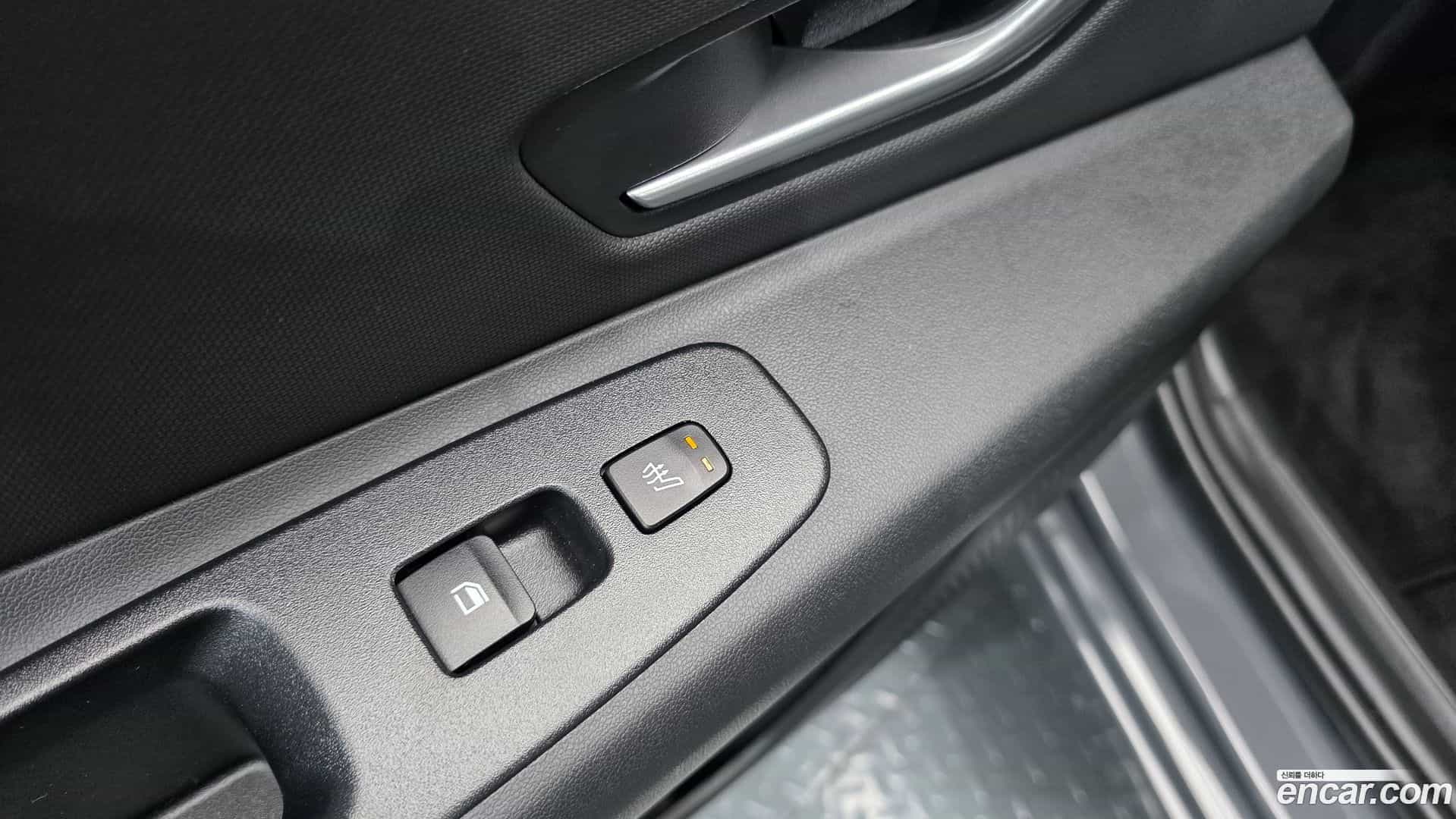 AVANTE Hyundai 2024.6-OPTION-042