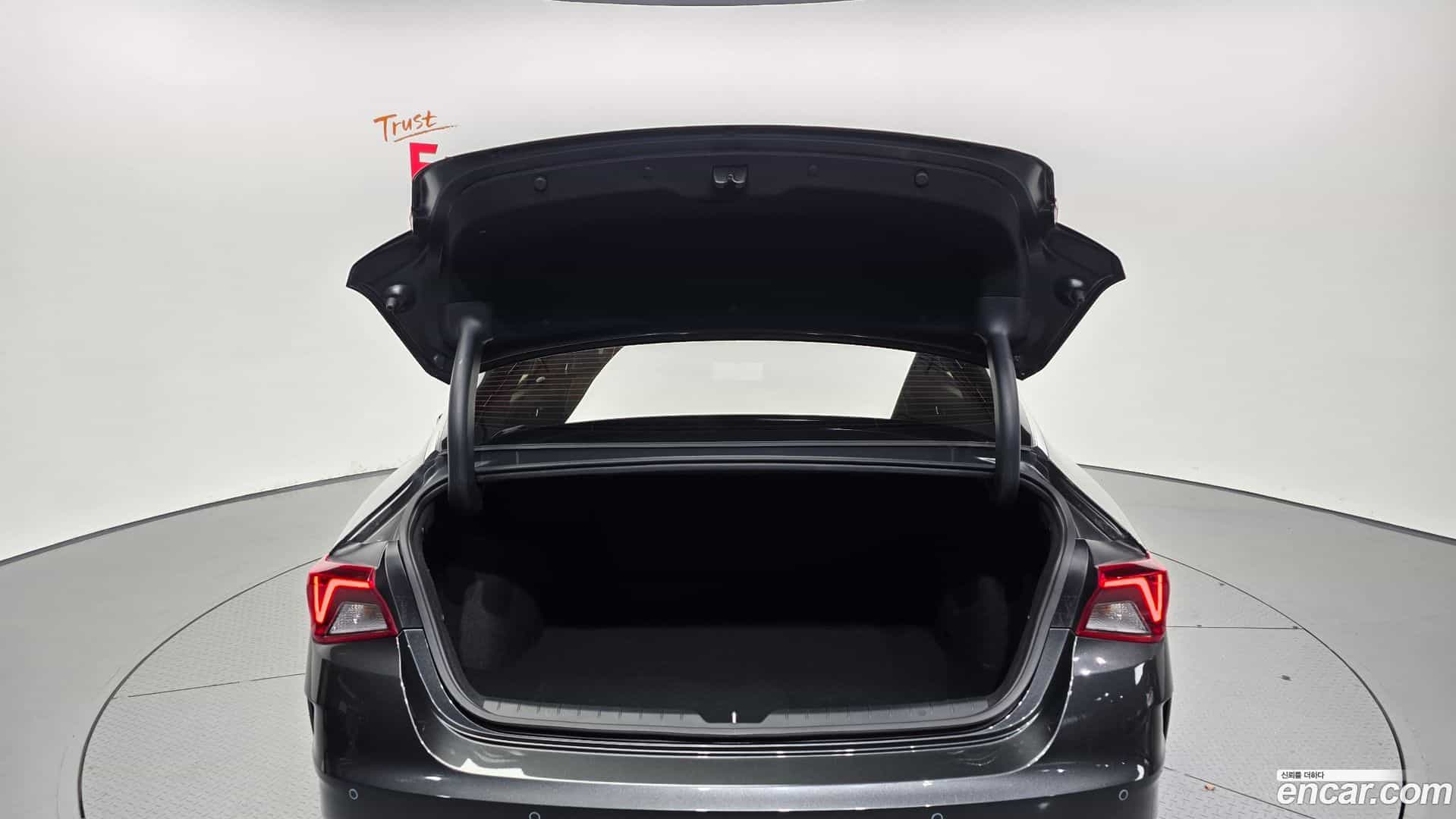 K5 Kia 2022.4-OPTION-024