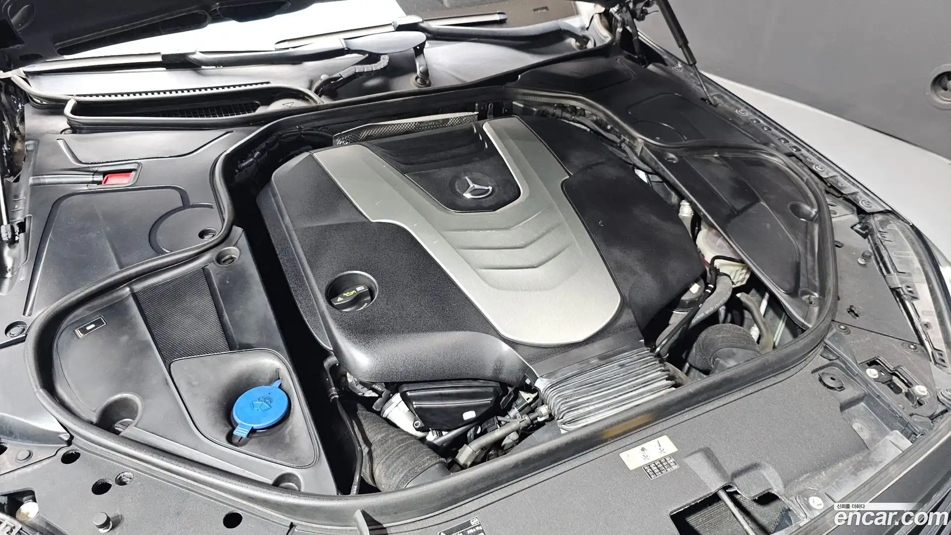 S-Class Mercedes-Benz 2015.10-OUTER-006