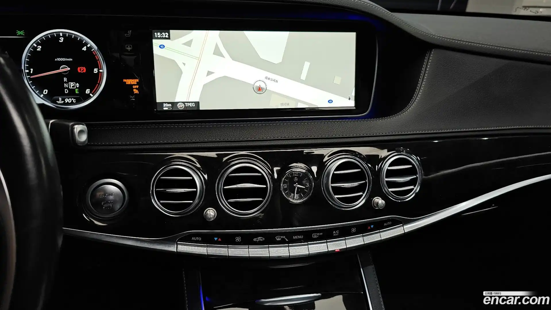 S-Class Mercedes-Benz 2015.10-OPTION-017