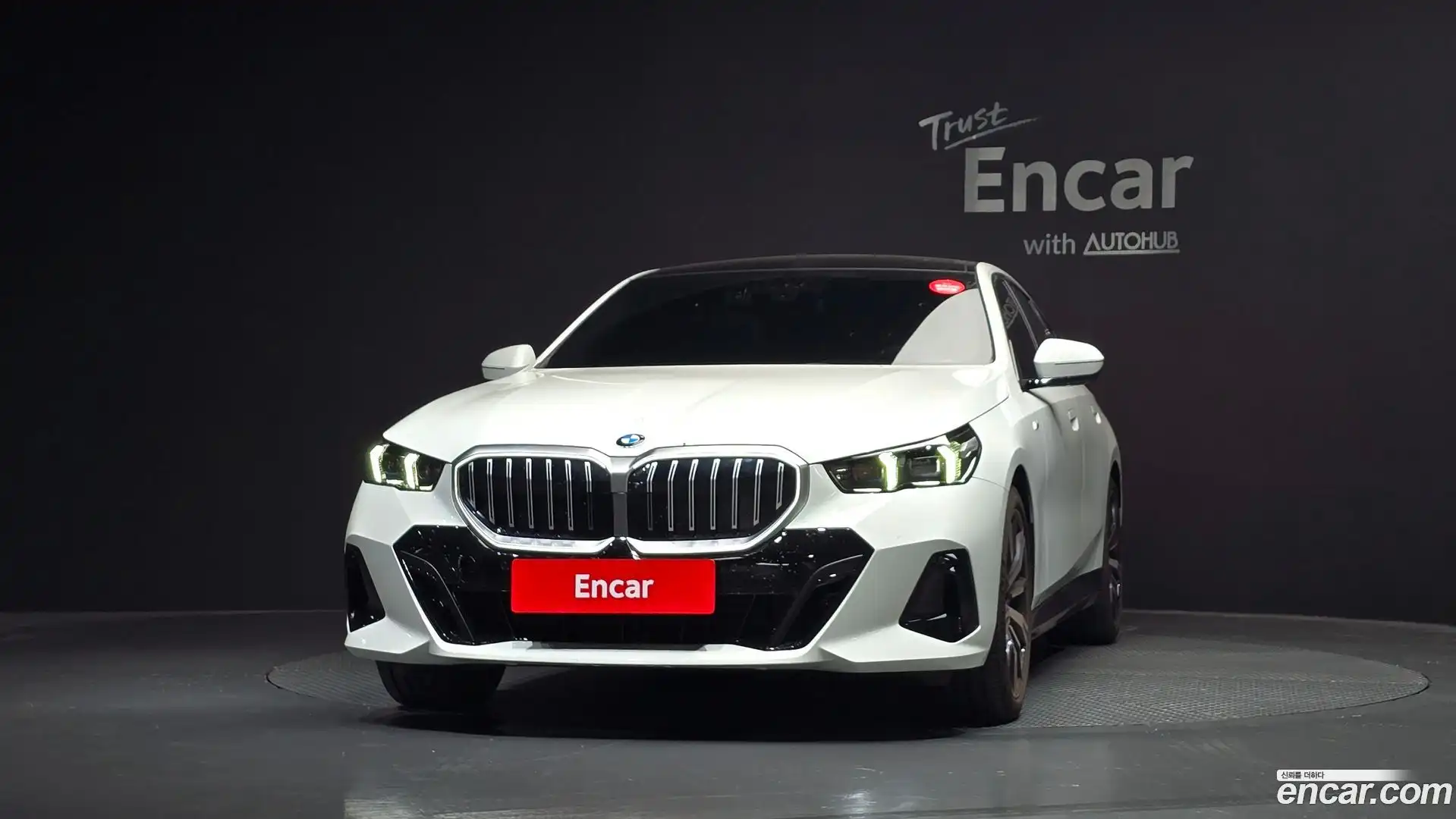 5-Series BMW 2025.4-OUTER-003