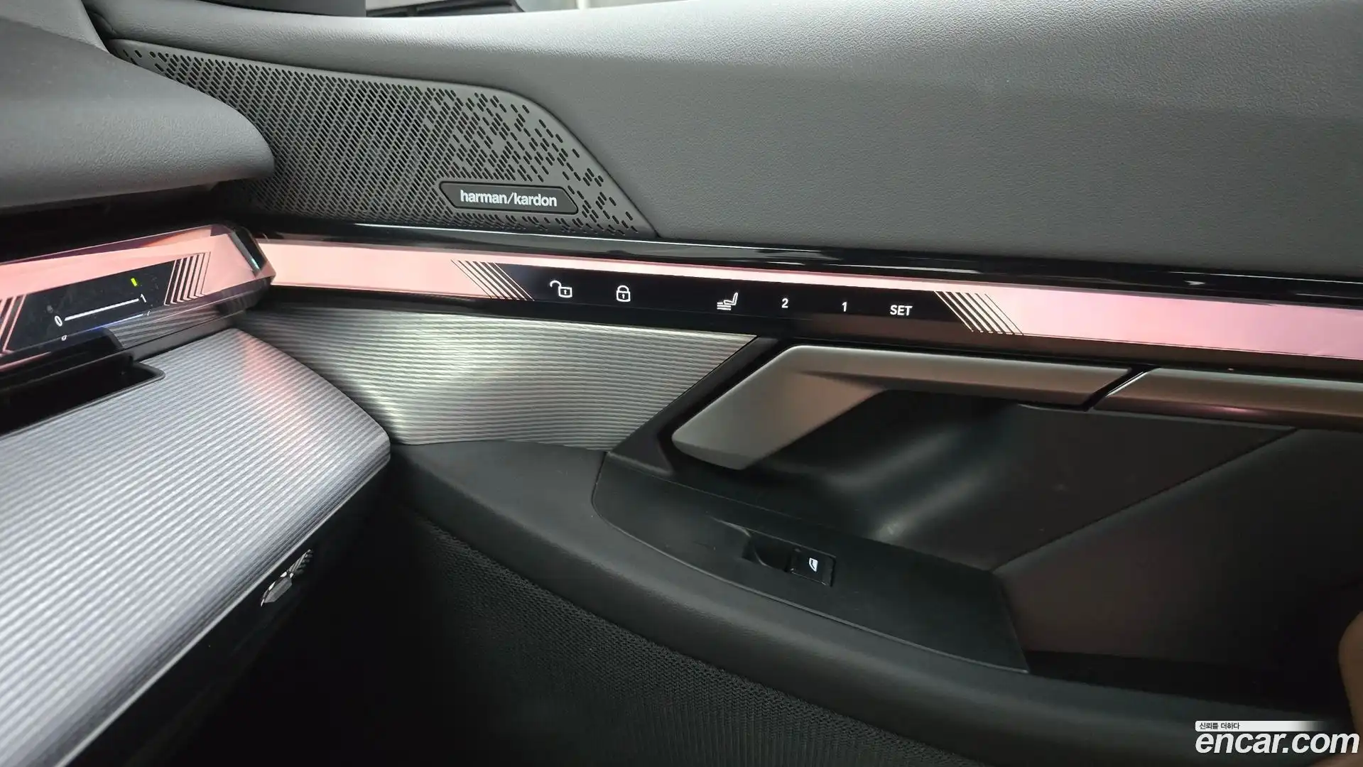 5-Series BMW 2025.4-OPTION-043