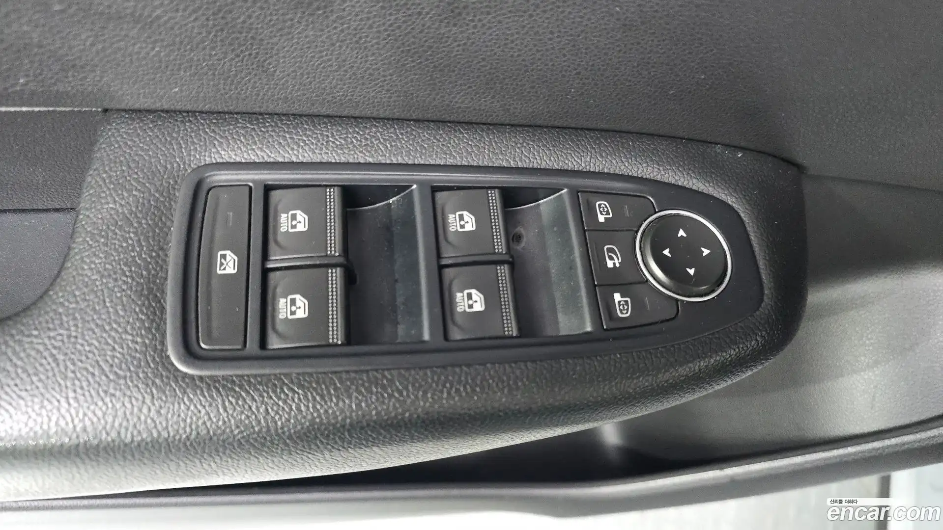 XM3 Renault Korea 2020.6-OPTION-019