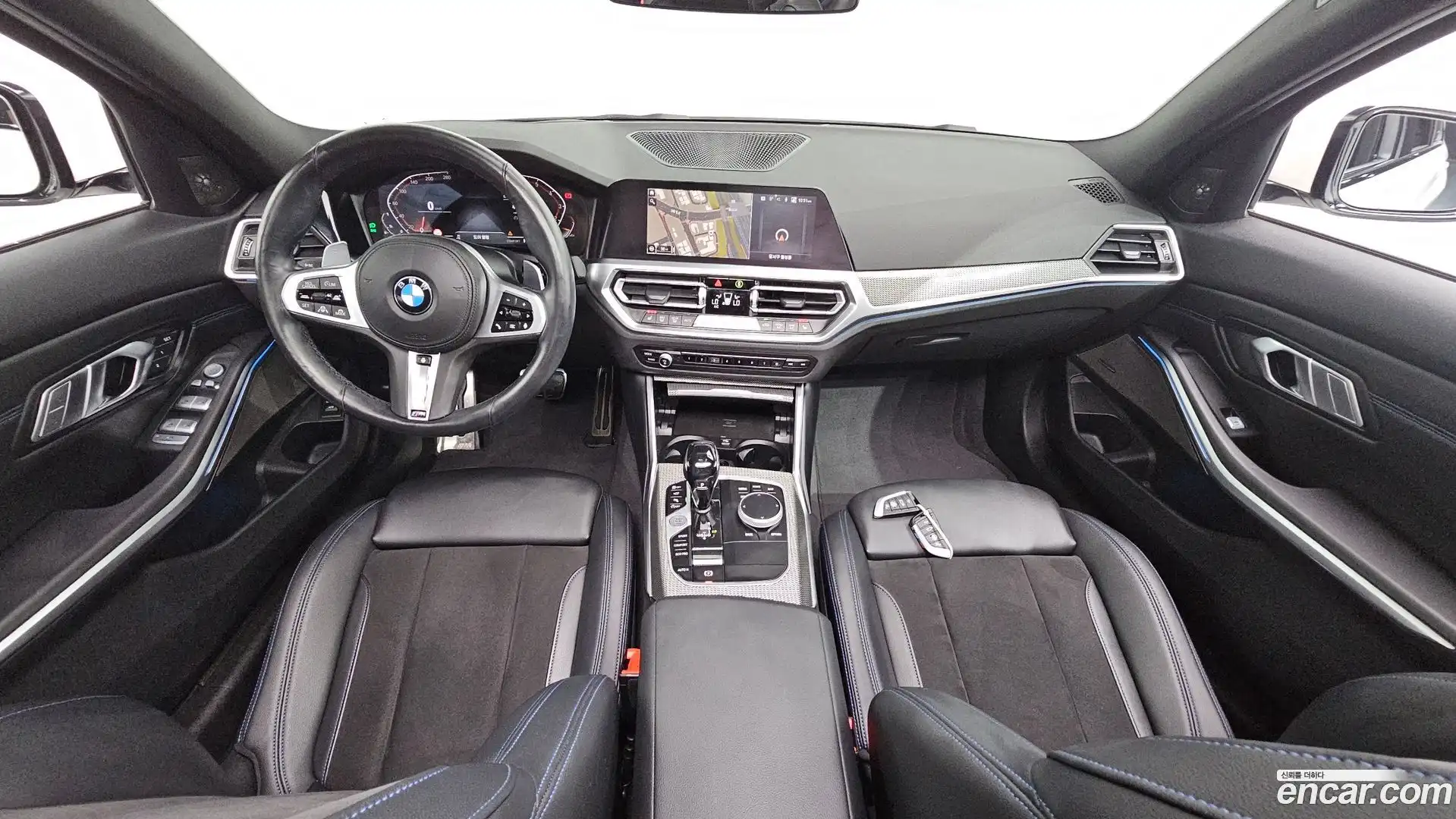 3-Series BMW 2021.5-INNER-007