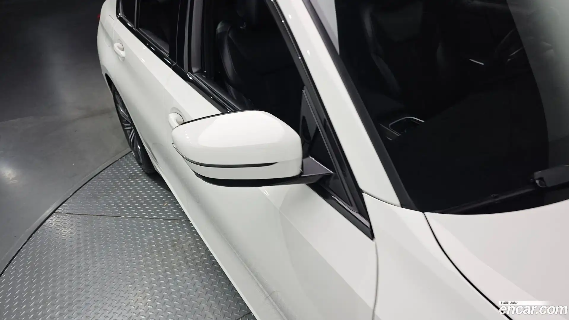 3-Series BMW 2021.5-OPTION-045