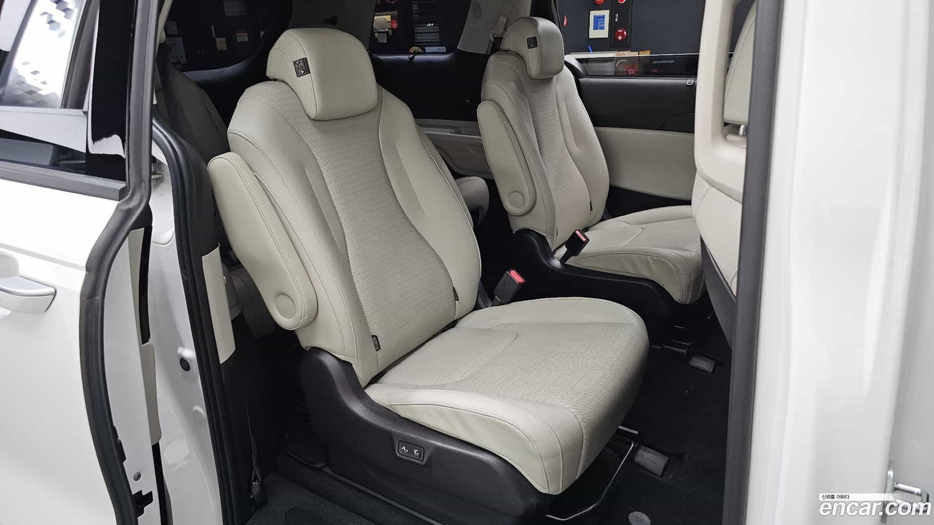 Canival Kia 2021.3-OPTION-015