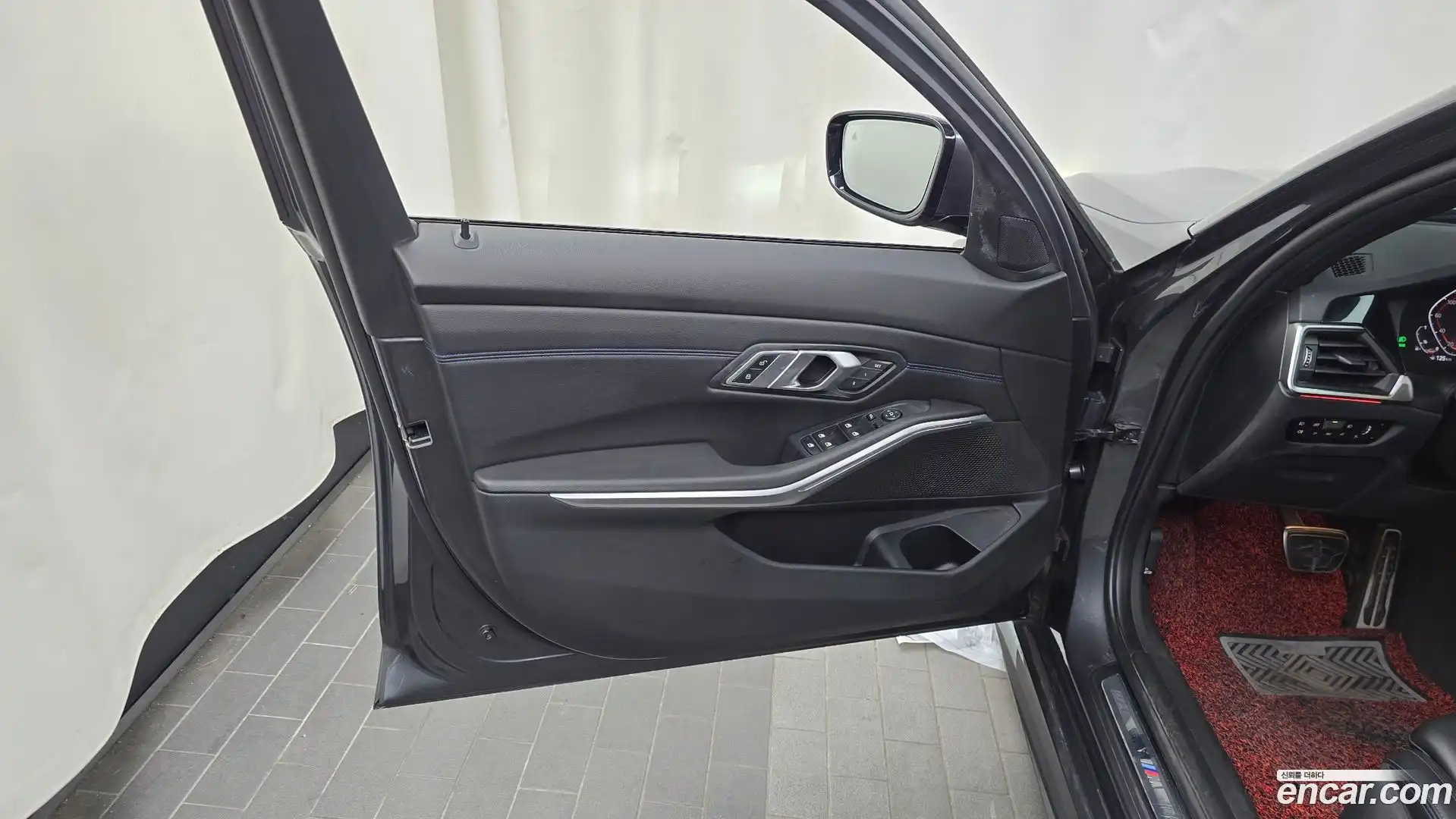 3-Series BMW 2021.3-INNER-034
