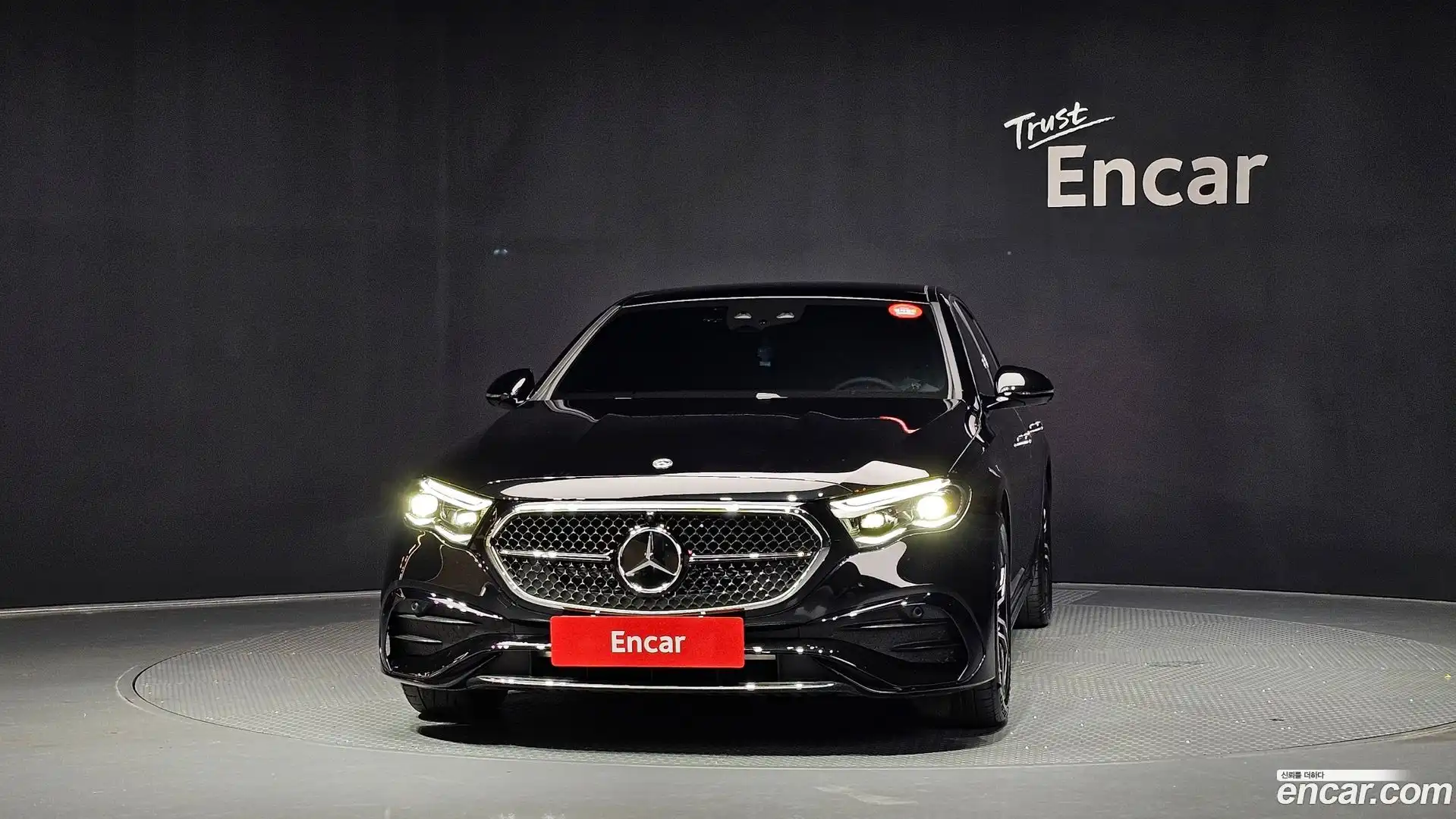 E-Class Mercedes-Benz 2024.5-OUTER-003