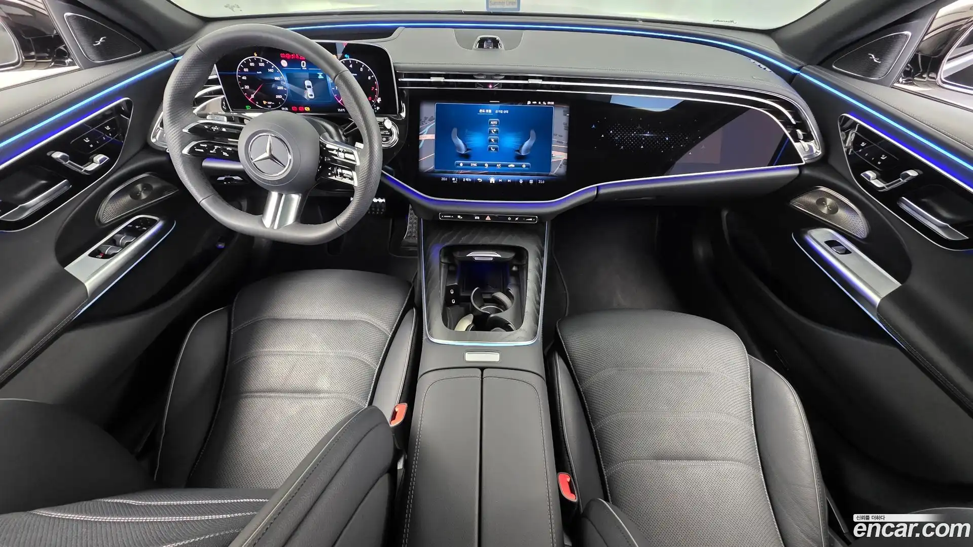 E-Class Mercedes-Benz 2024.5-INNER-007