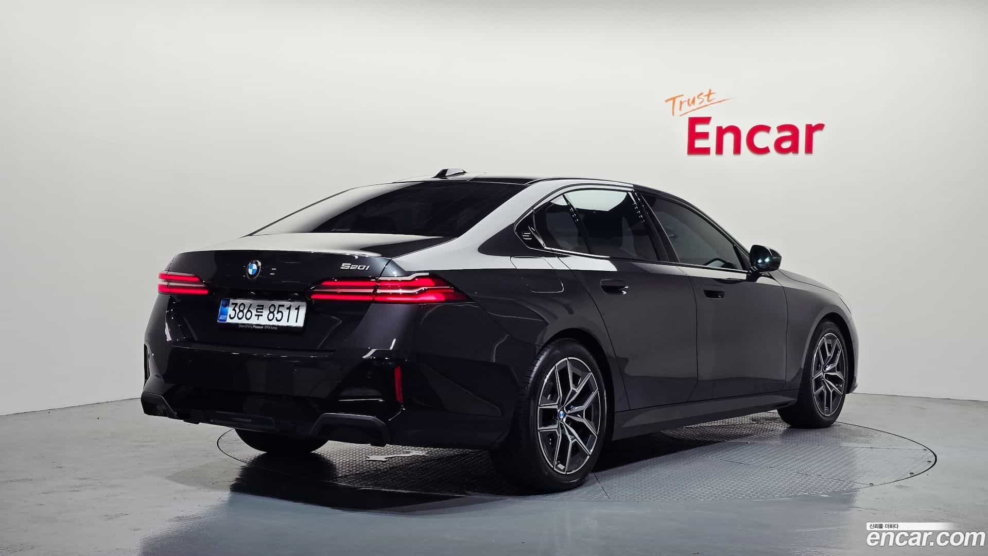 5-Series BMW 2025.11-OUTER-002