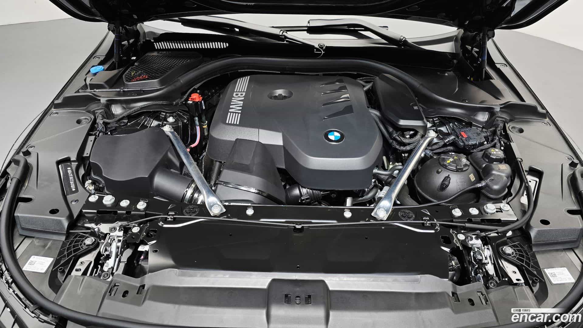 5-Series BMW 2025.11-OUTER-006