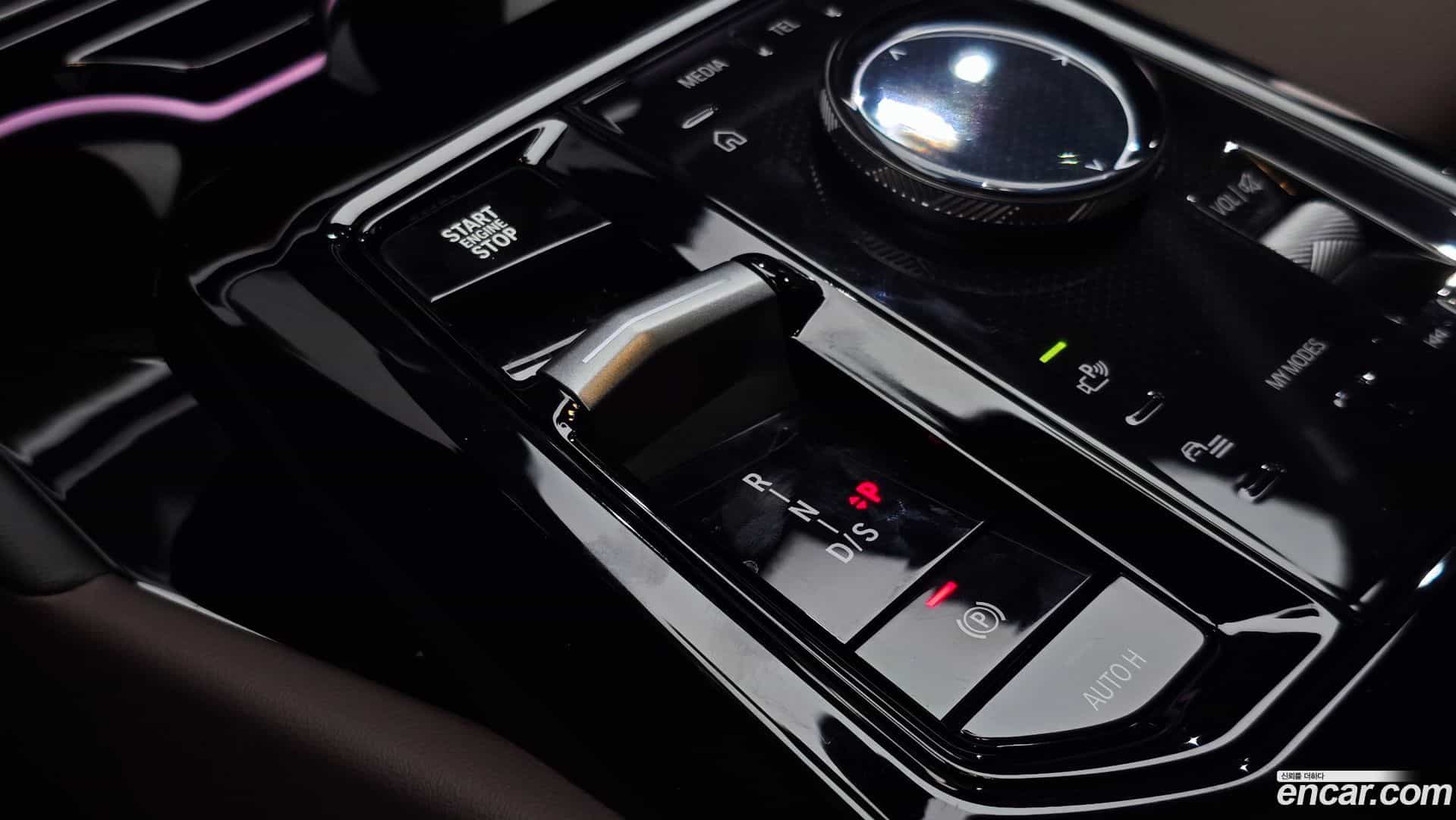 5-Series BMW 2025.11-INNER-009
