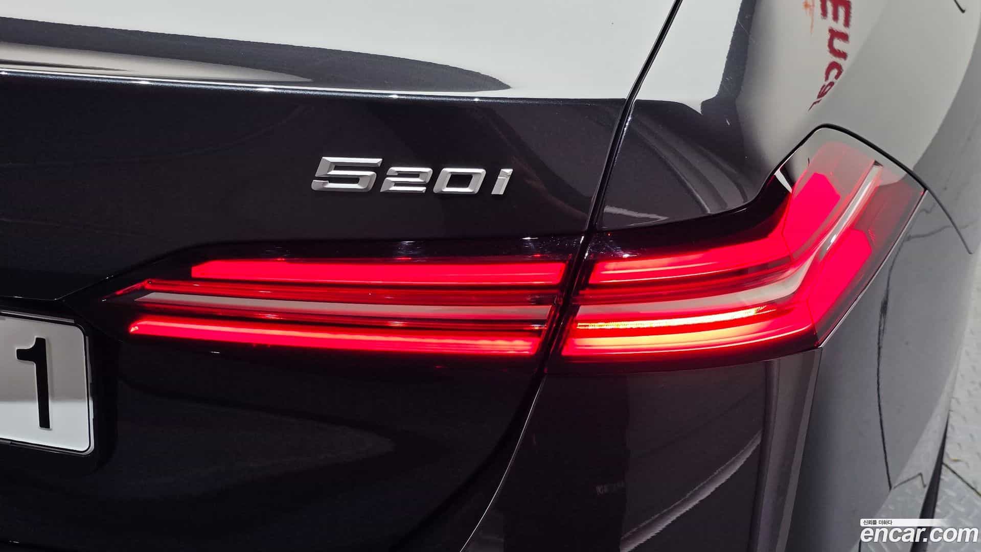 5-Series BMW 2025.11-OUTER-033